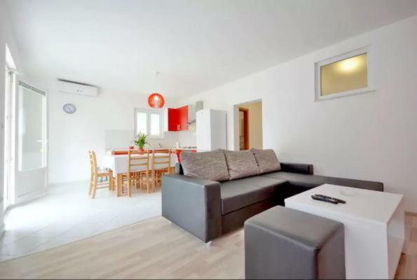 Apartment Simun Podgora Exterior foto
